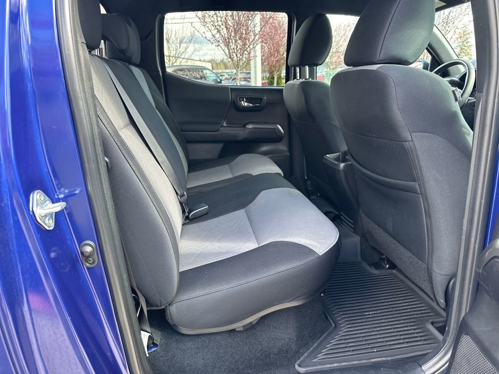 Certified 2023 Toyota Tacoma TRD Off-Road w/ Technology Package image 15