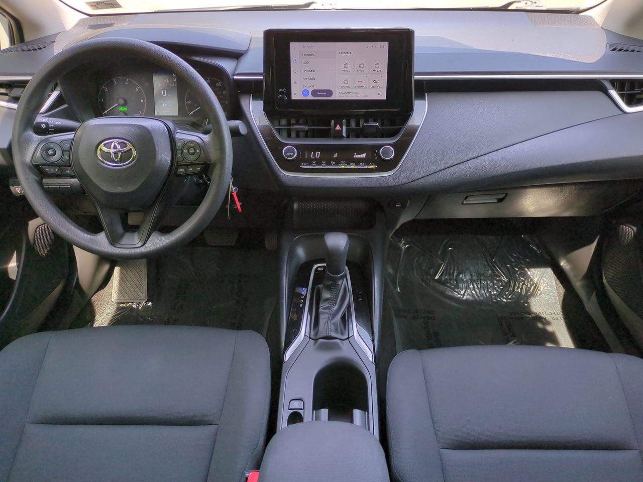 Used 2024 Toyota Corolla LE FWD image 14