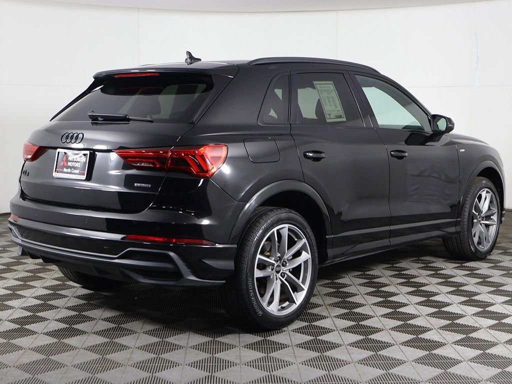 Used 2023 Audi Q3 2.0T Premium image 8