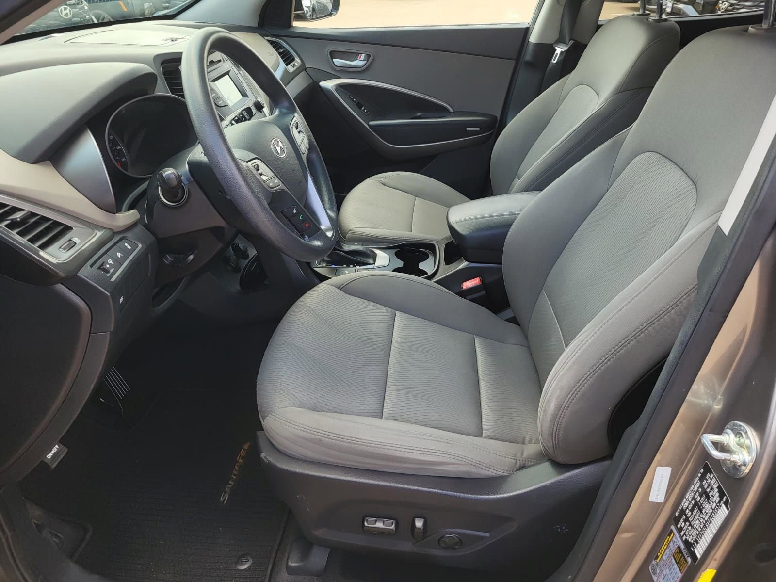 Used 2015 Hyundai Santa Fe Sport w/ Option Group 02 FWD image 19