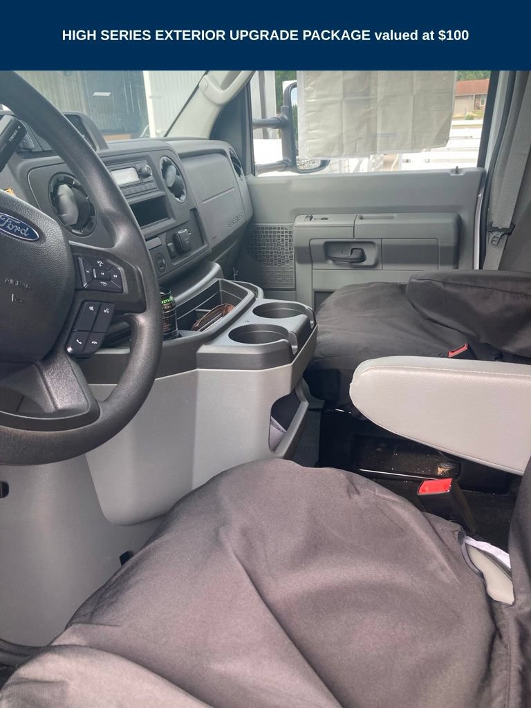 Used 2025 Ford E-450 and Econoline 450 Super Duty w/ Power Equipment Group RWD image 7