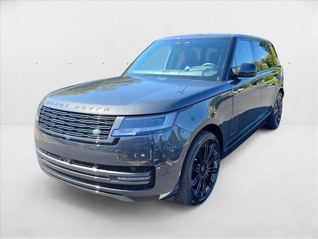 New 2025 Land Rover Range Rover Long Wheelbase SE