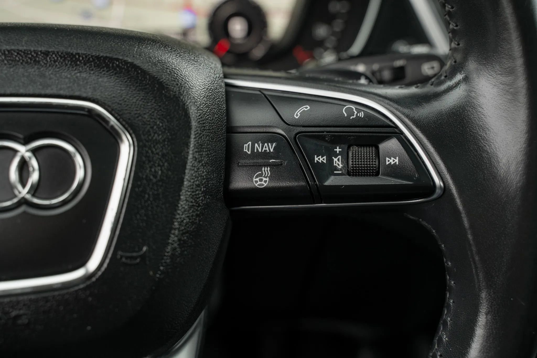 Used 2019 Audi Q5 2.0T Premium Plus AWD/4WD image 25