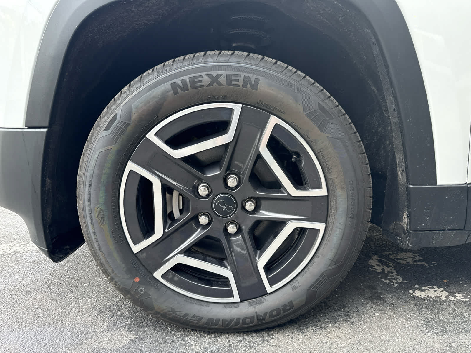 New 2026 Jeep Cherokee Limited AWD/4WD image 10