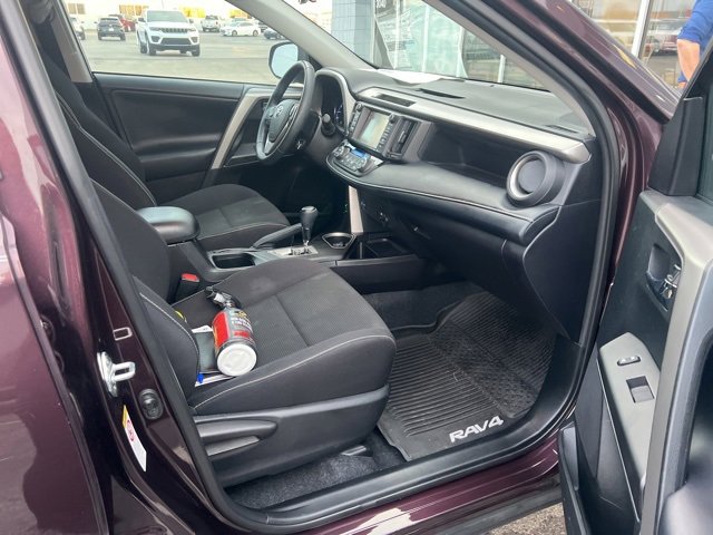 Used 2018 Toyota RAV4 Adventure image 5