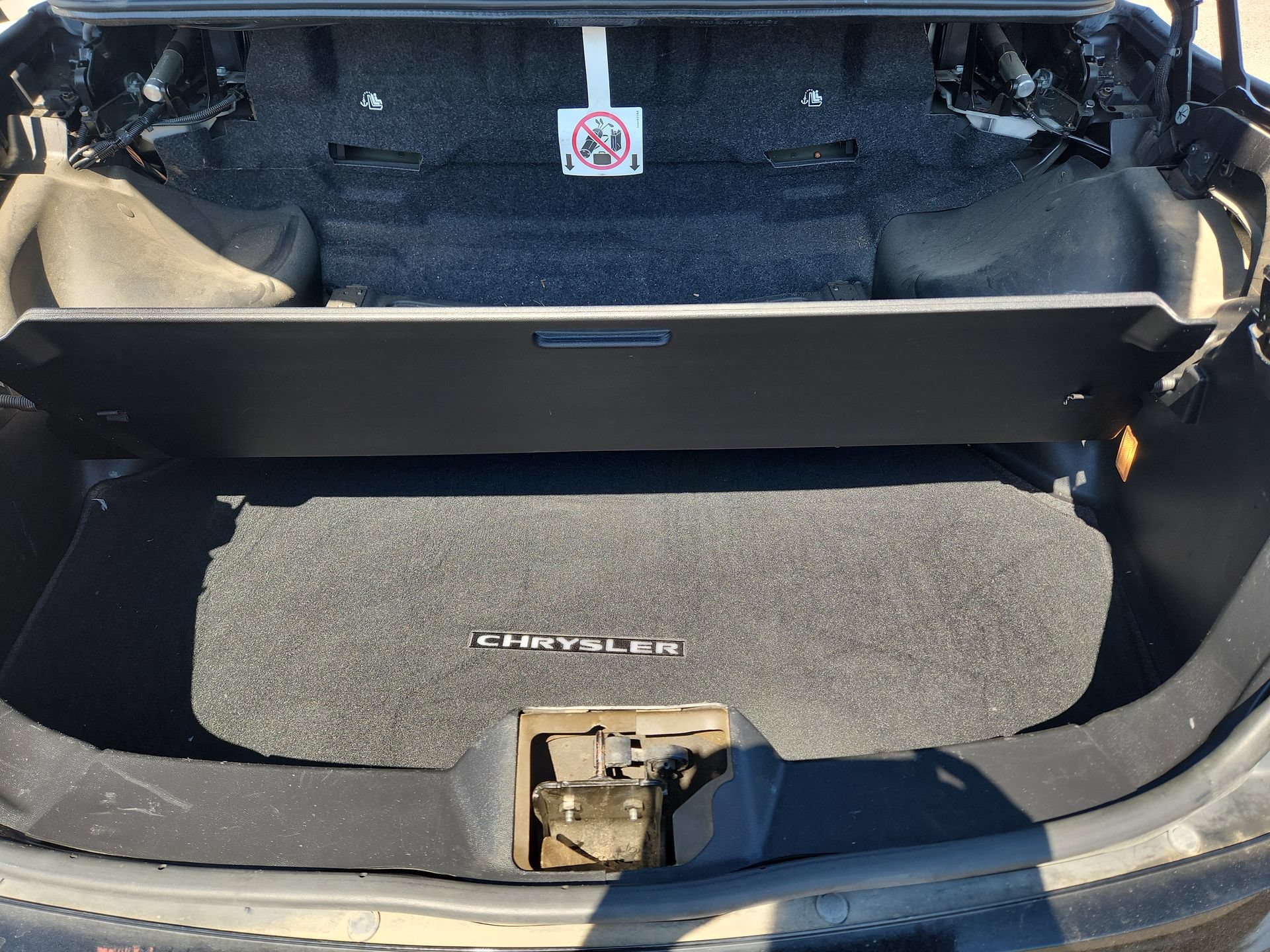 Used 2013 Chrysler 200 Limited FWD image 20