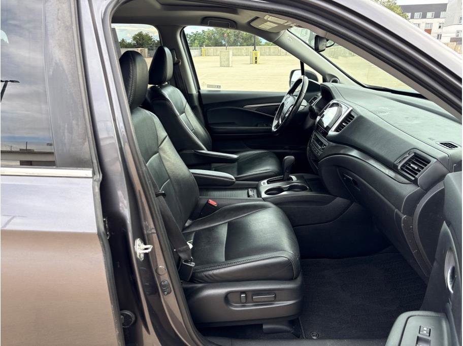 Used 2017 Honda Pilot EX-L image 15