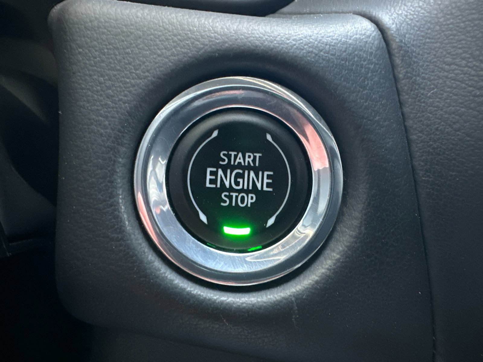 Used 2023 Chevrolet Tahoe RST w/ Luxury Package image 23