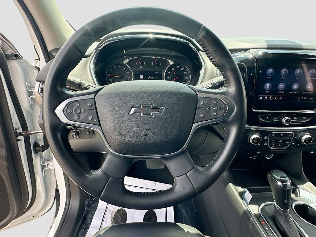 Used 2020 Chevrolet Traverse RS FWD image 11