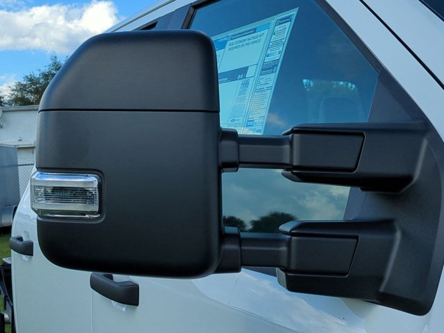 New 2026 Ford F550 4x4 Crew Cab Super Duty image 12