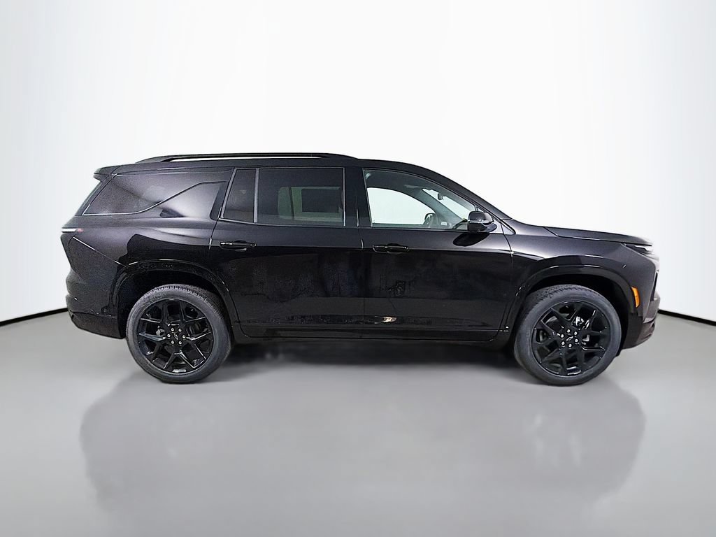 New 2026 Chevrolet Traverse RS w/ LPO, Floor Liner Package AWD/4WD image 4