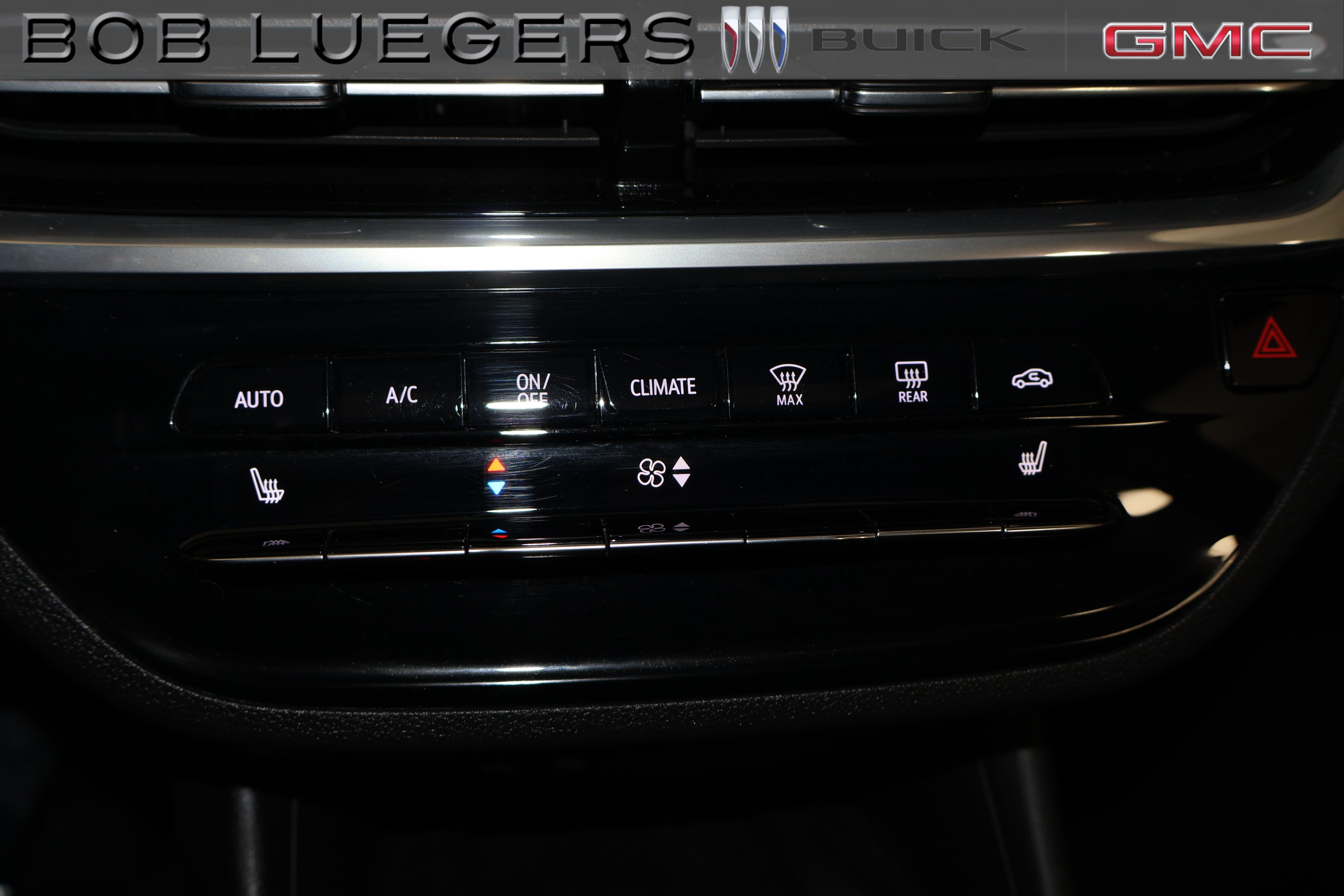 Certified 2024 Buick Envista Avenir FWD image 28