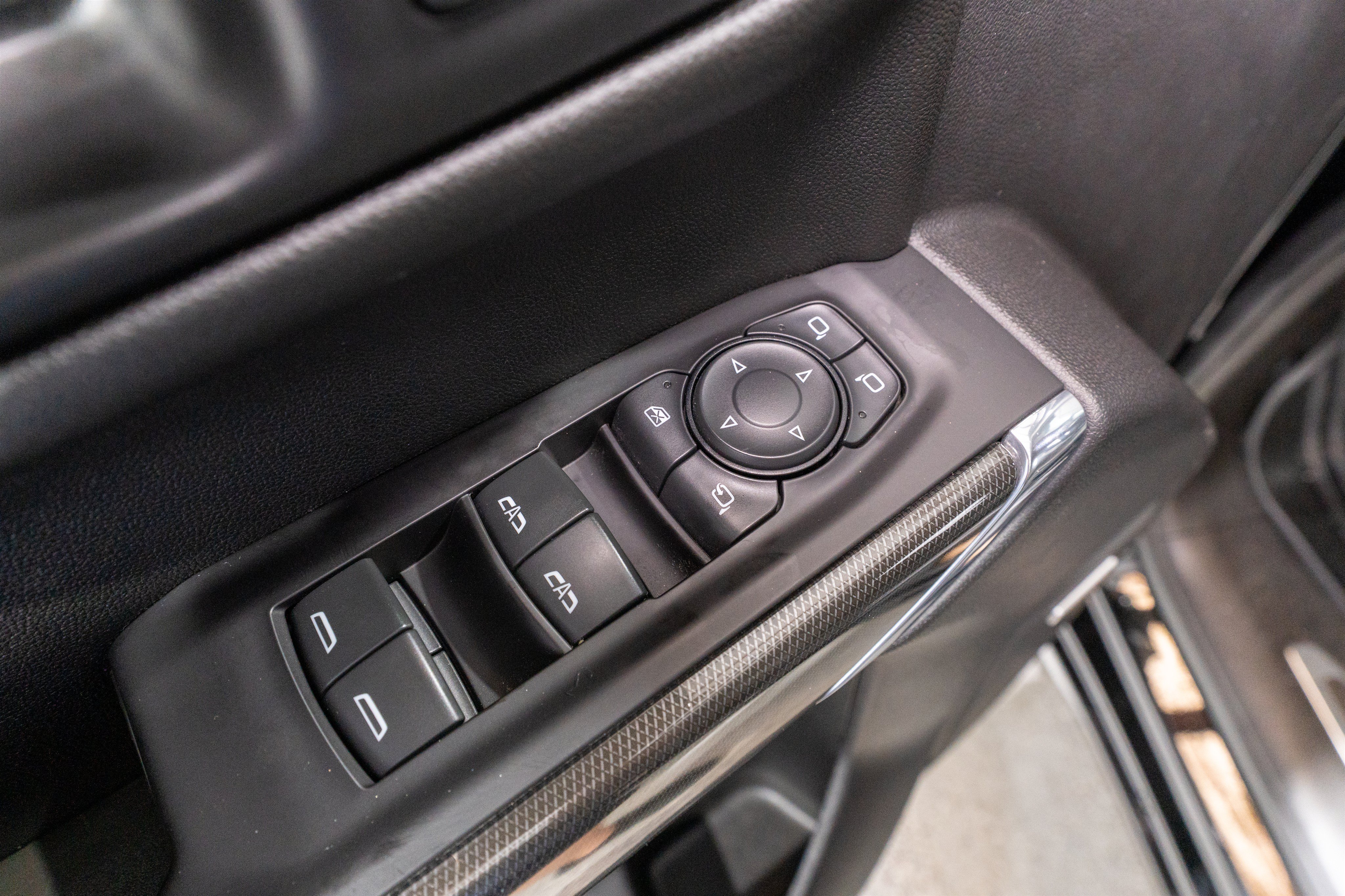 Used 2021 GMC Sierra 1500 AT4 w/ AT4 Value Package AWD/4WD image 16