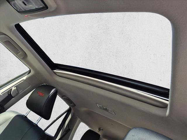 Used 2023 Toyota 4Runner TRD Off-Road Premium w/ Moonroof Package AWD/4WD image 16