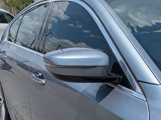 Used 2018 BMW 530e RWD image 13