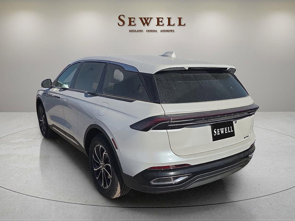 New 2026 Lincoln Nautilus Premier AWD/4WD image 3