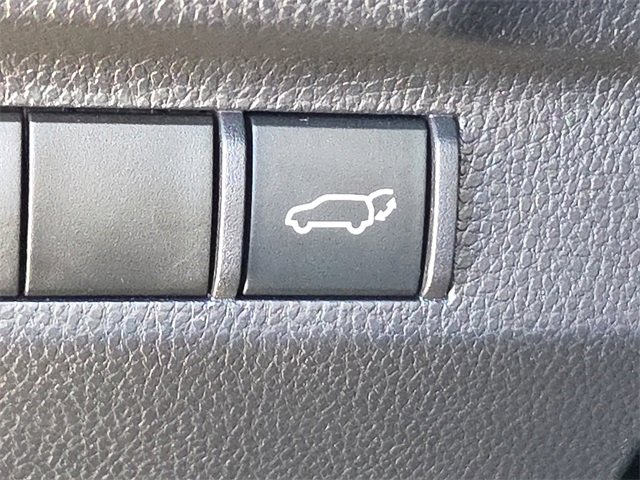Used 2024 Toyota RAV4 XLE Premium image 27