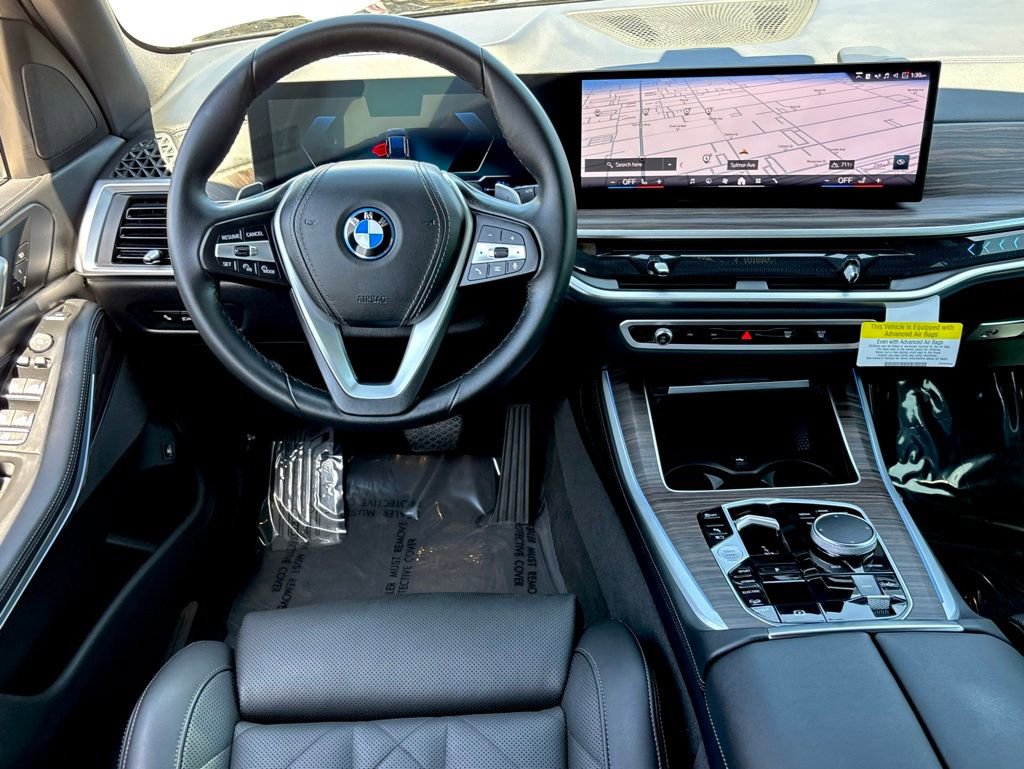 Used 2024 BMW X5 xDrive50e w/ Parking Assistance Package image 14