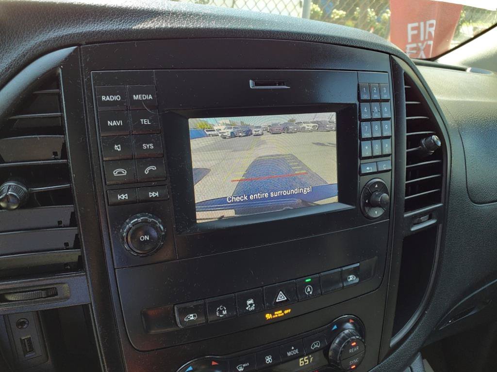 Used 2019 Mercedes-Benz Metris Passenger image 9