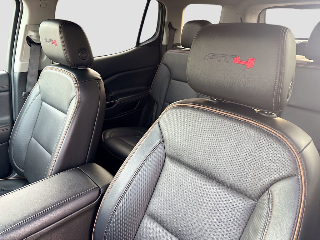 Used 2023 GMC Acadia AT4 w/ Preferred Package image 22