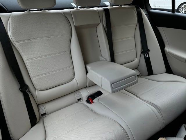 Used 2024 Mercedes-Benz C 300 Sedan image 16