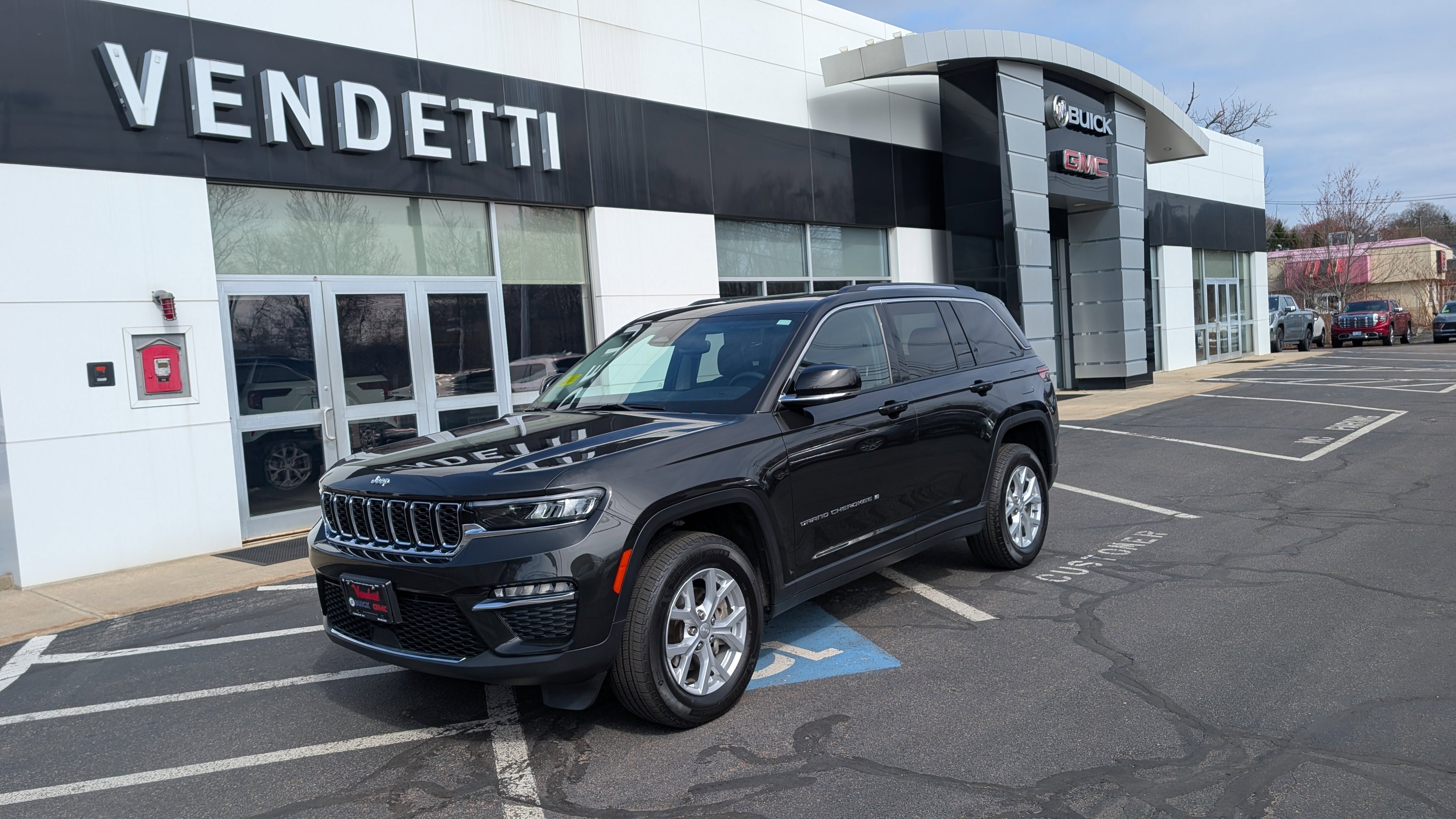 Used 2024 Jeep Grand Cherokee Limited