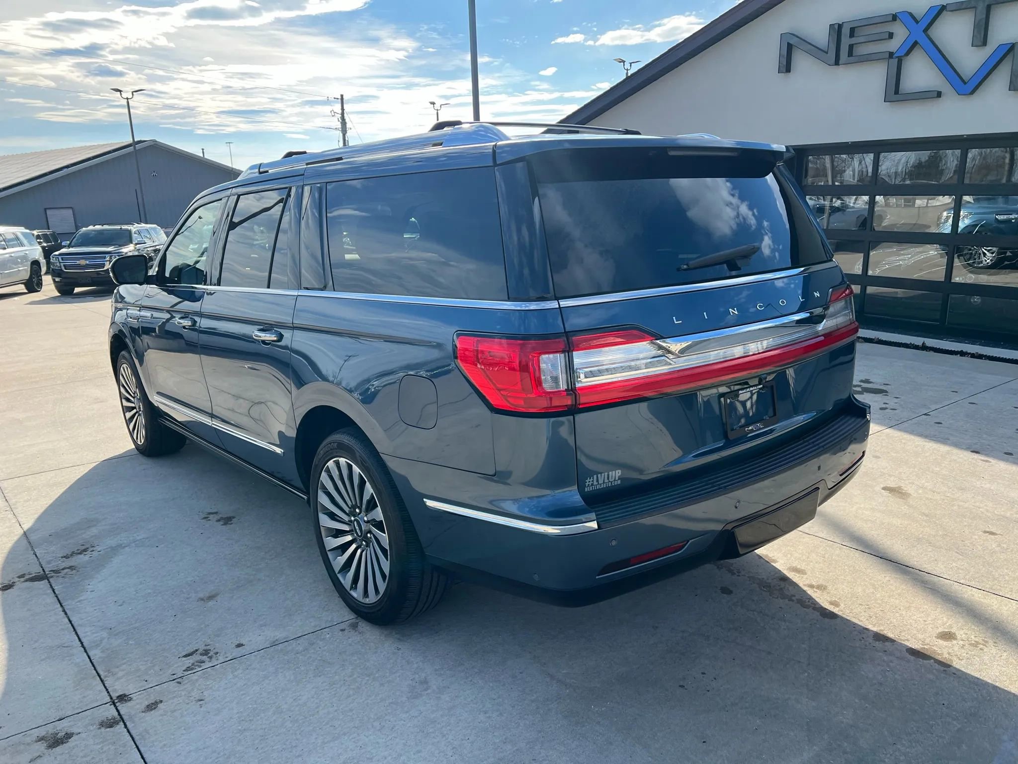 Used 2019 Lincoln Navigator L Reserve w/ Cargo Package image 7