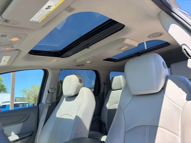 Used 2017 GMC Acadia Limited SLT image 30