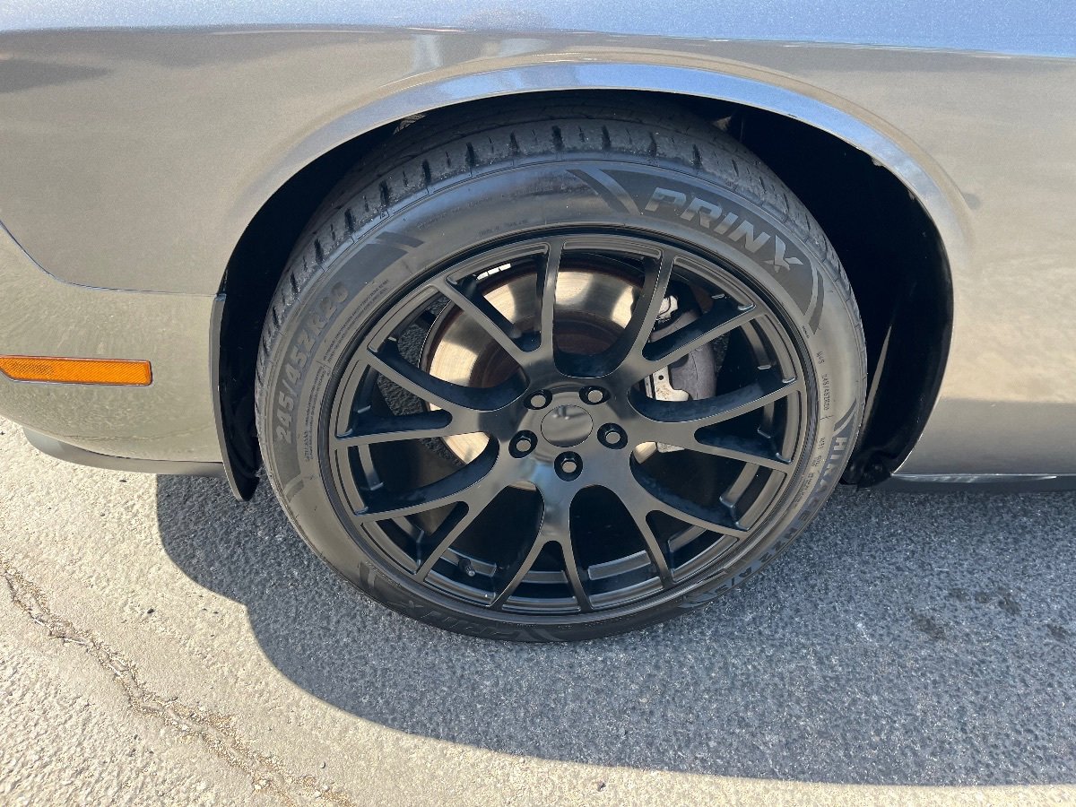Used 2012 Dodge Challenger R/T RWD image 36