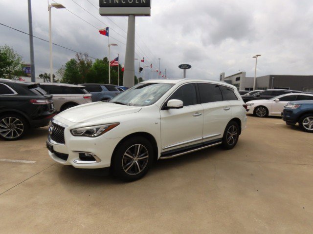 Used 2019 INFINITI QX60 Luxe w/ Essential Package image 2