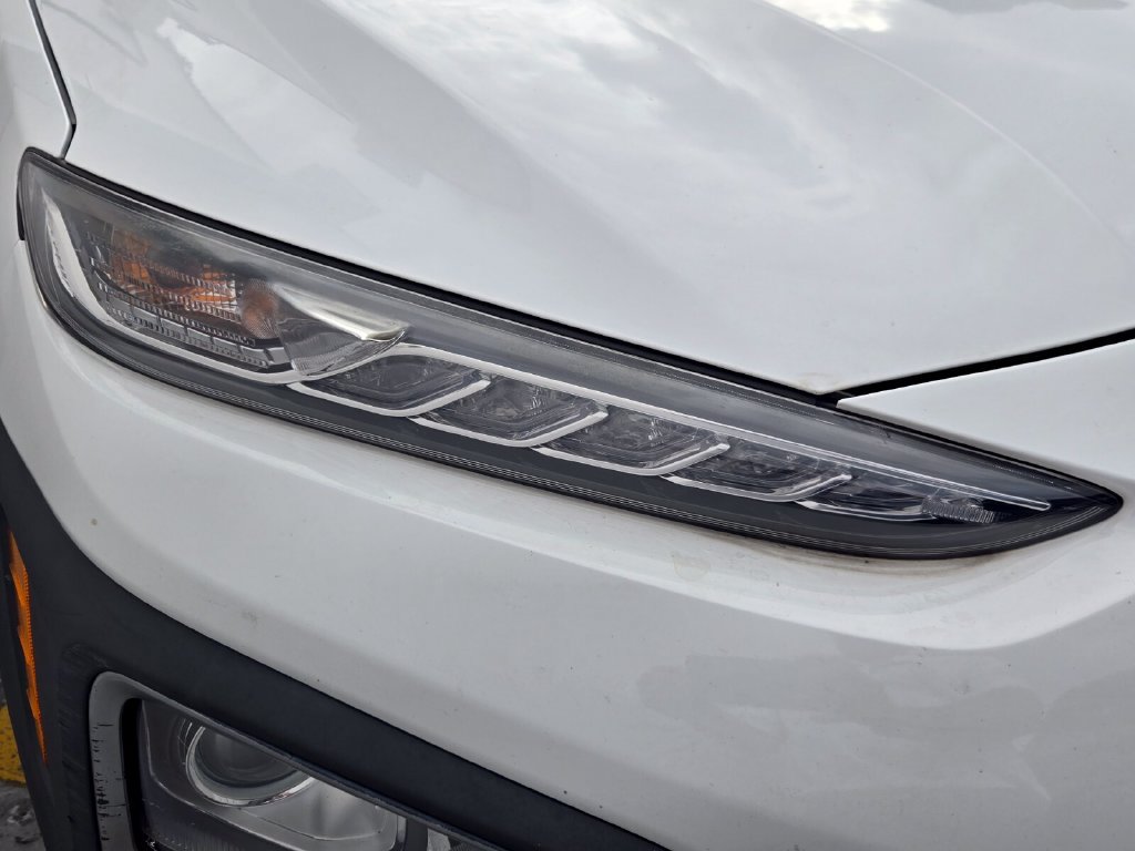 Used 2021 Hyundai Kona SEL FWD image 9