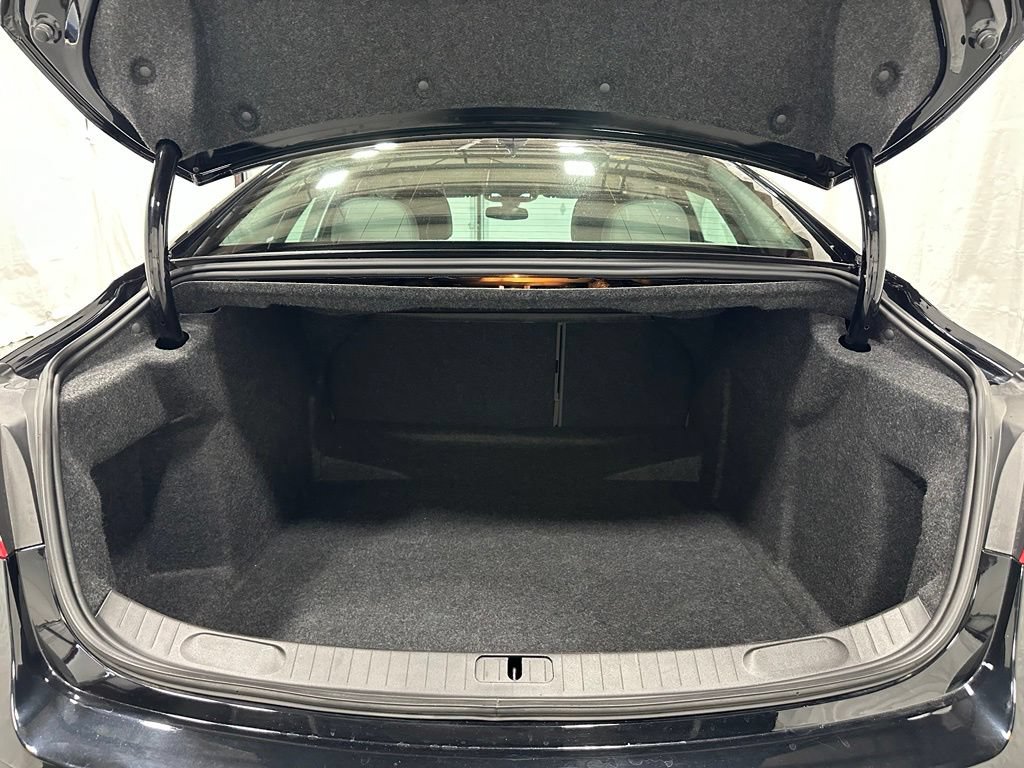 Used 2019 Chevrolet Impala LS FWD image 43