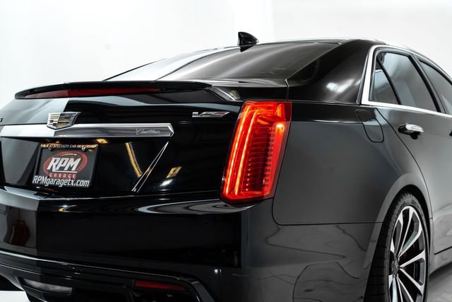 Used 2016 Cadillac CTS V w/ Luxury Package image 10