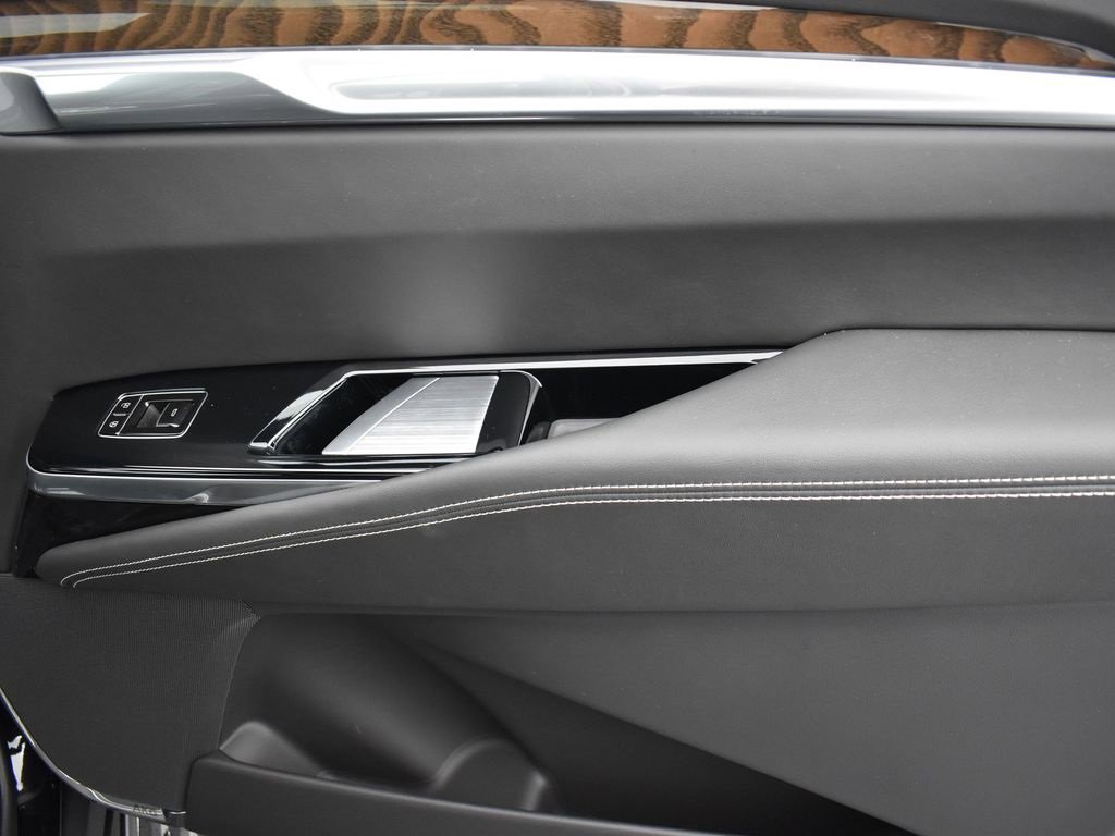 Certified 2025 Cadillac Escalade Sport Platinum w/ LPO, Floor Liner Package image 42