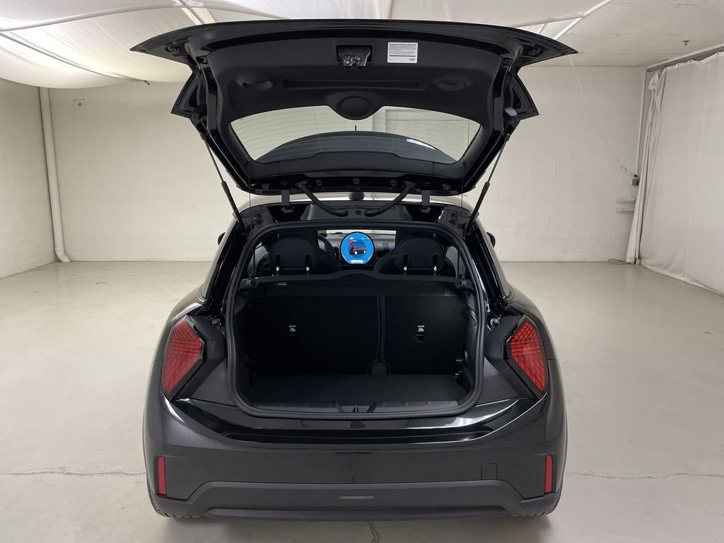 Certified 2025 MINI Cooper S image 27