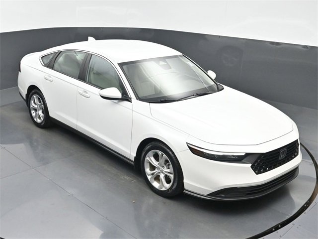 Certified 2023 Honda Accord LX image 37