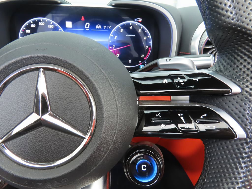 Used 2022 Mercedes-Benz SL 55 AMG 4MATIC image 20