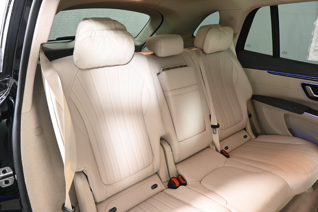 Certified 2023 Mercedes-Benz EQS 450+ 4MATIC SUV image 33