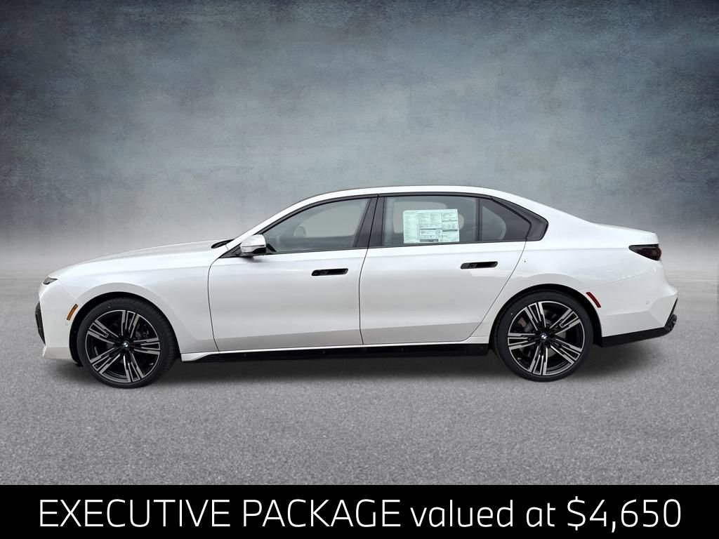 New 2026 BMW 760i xDrive w/ Executive Package video 2