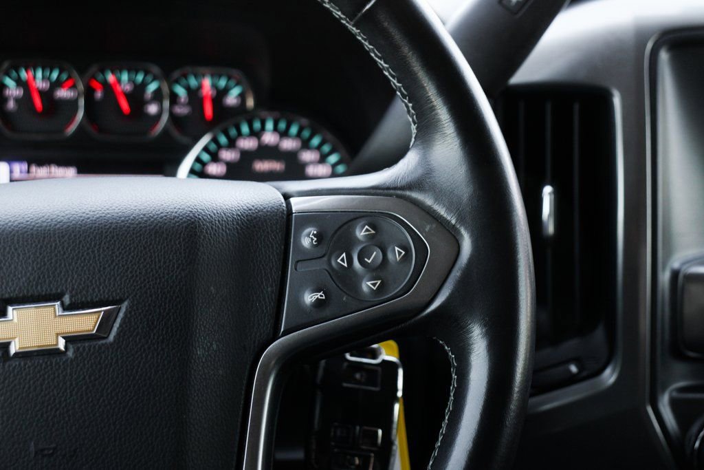 Used 2018 Chevrolet Silverado 1500 LT w/ Texas Edition image 25