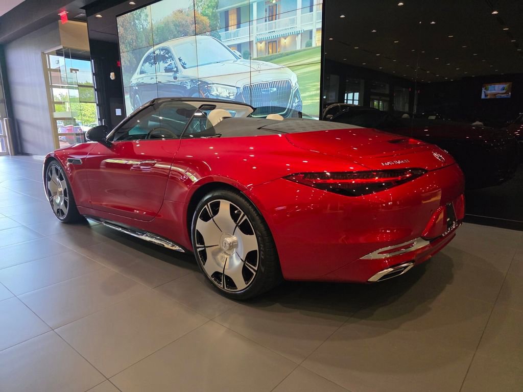 Certified 2026 Mercedes-Benz Maybach SL 680 image 4
