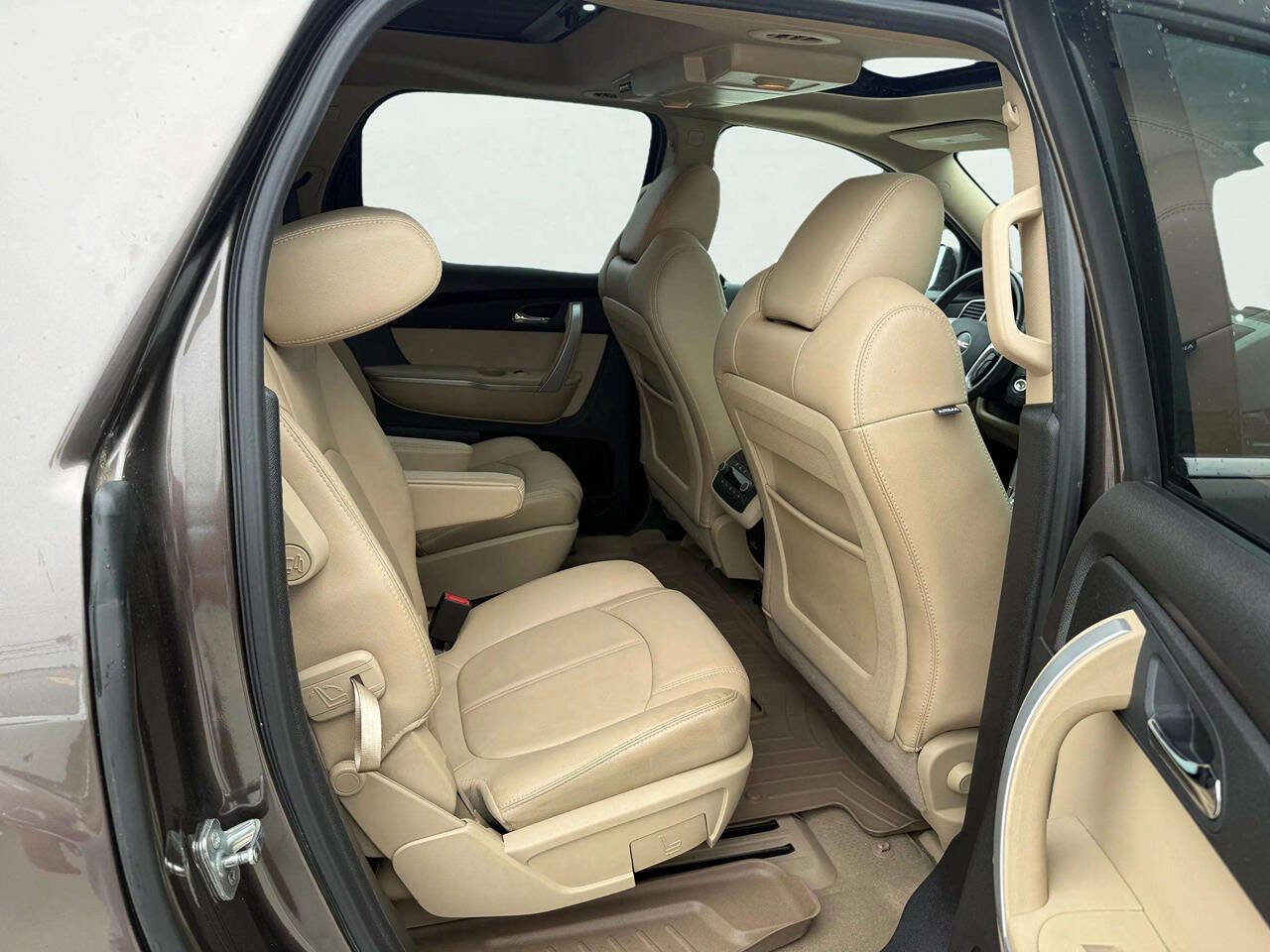 Used 2012 GMC Acadia SLT image 13
