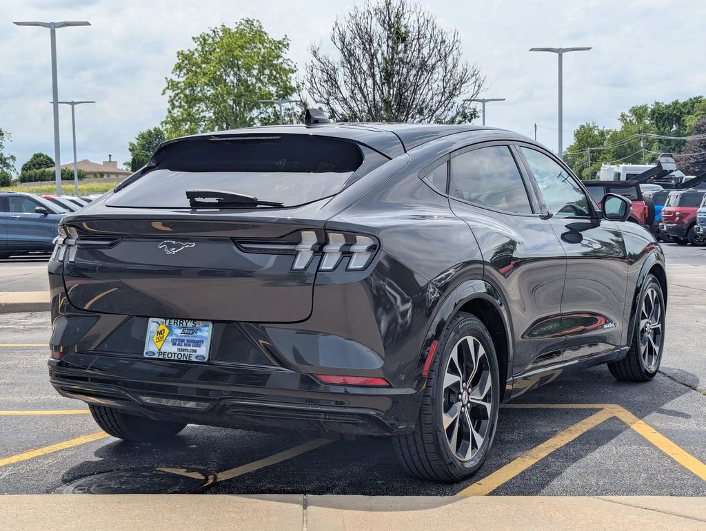 Used 2022 Ford Mustang Mach-E Premium AWD/4WD image 3