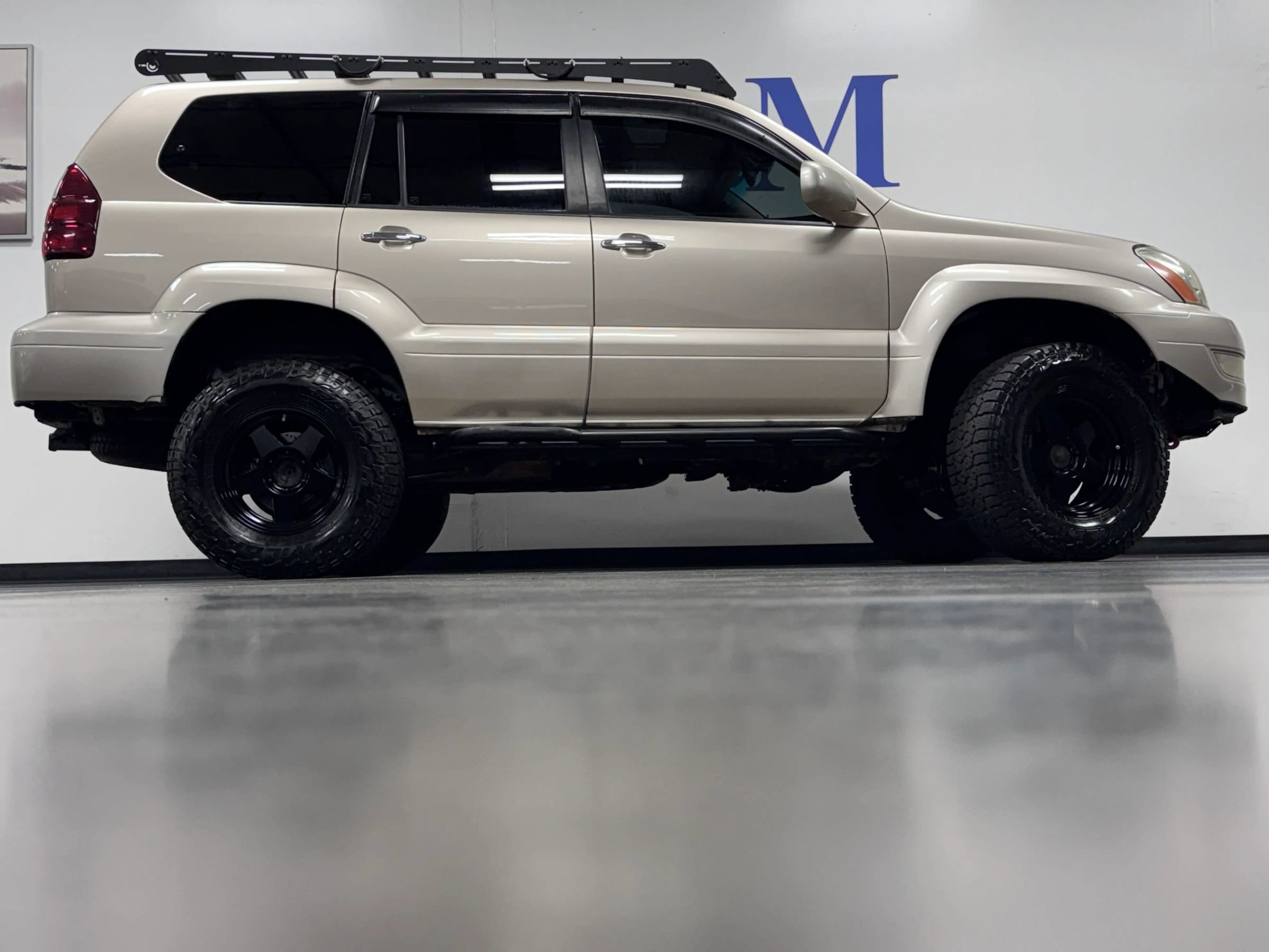 Used 2008 Lexus GX 470 AWD/4WD image 3
