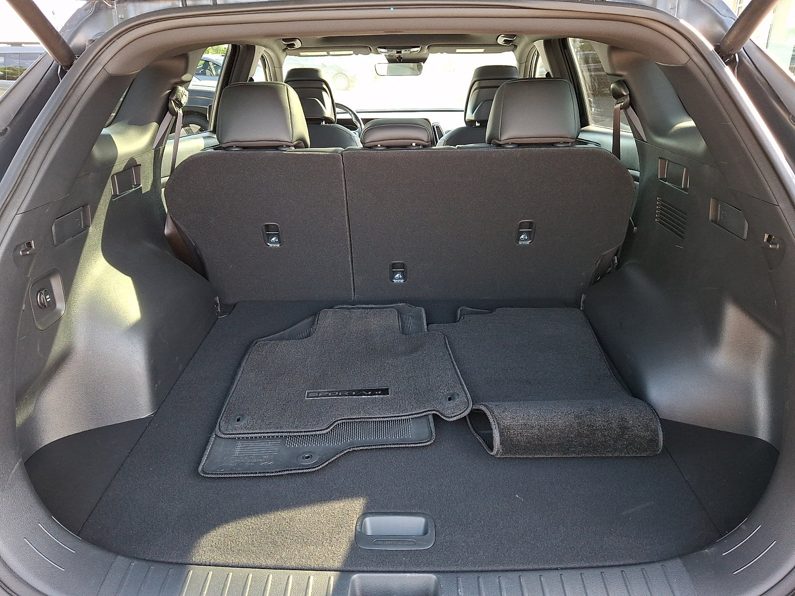 Used 2023 Kia Sportage X-Line AWD/4WD image 30