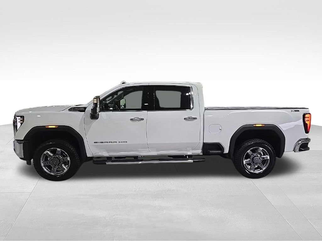 Used 2025 GMC Sierra 2500 SLT AWD/4WD image 4