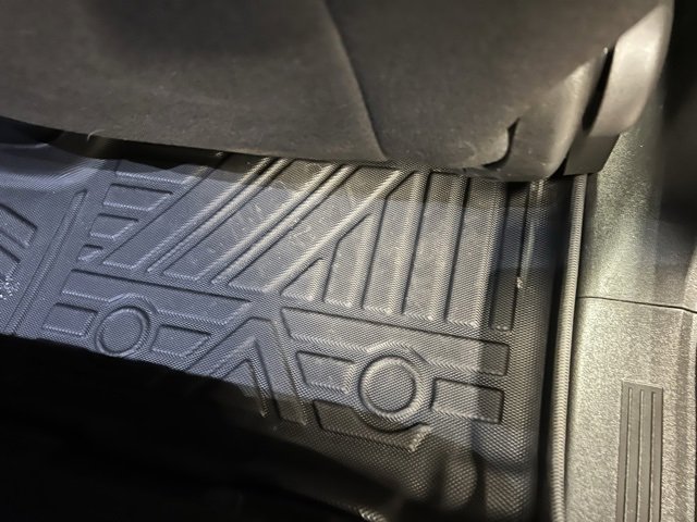 Used 2022 Chevrolet Equinox LT image 24