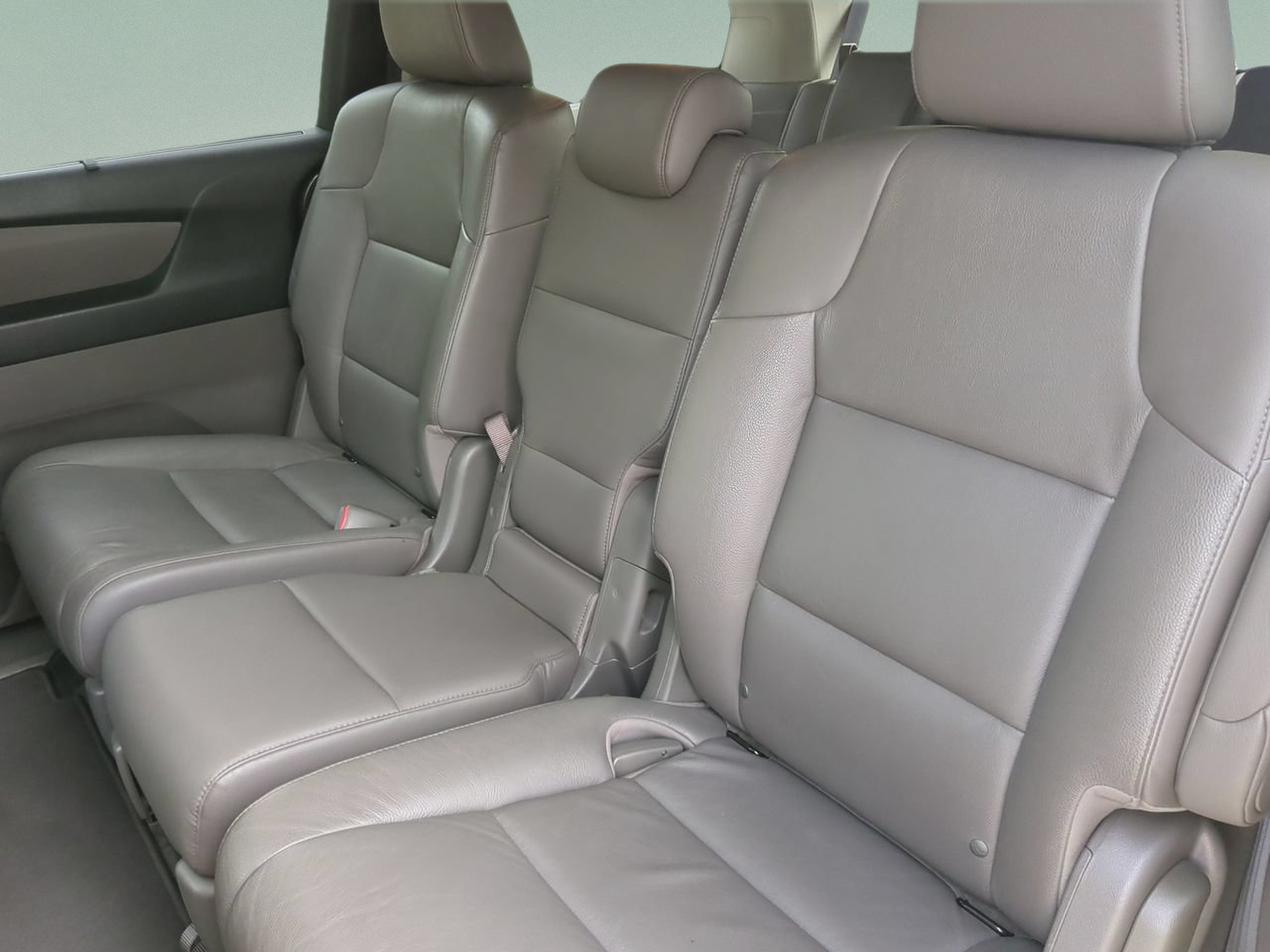 Used 2016 Honda Odyssey EX-L image 18
