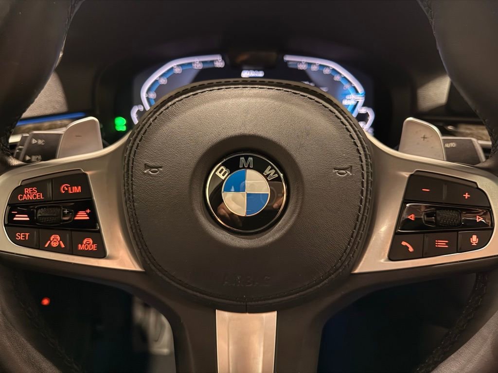 Used 2021 BMW 530e w/ M Sport Package RWD image 19