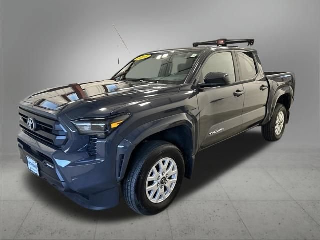 Used 2025 Toyota Tacoma SR5